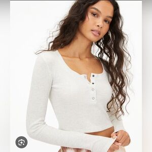 Aeropostale Women's White Long Sleeve Cropped Henley Top